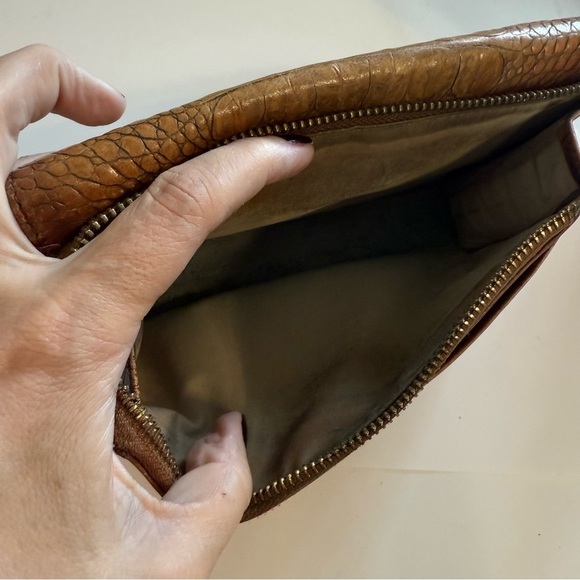 Brahmin Tan Brown Crocodile Embossed Vintage Bifold Purse Bag Clutch Wallet - Picture 7 of 11